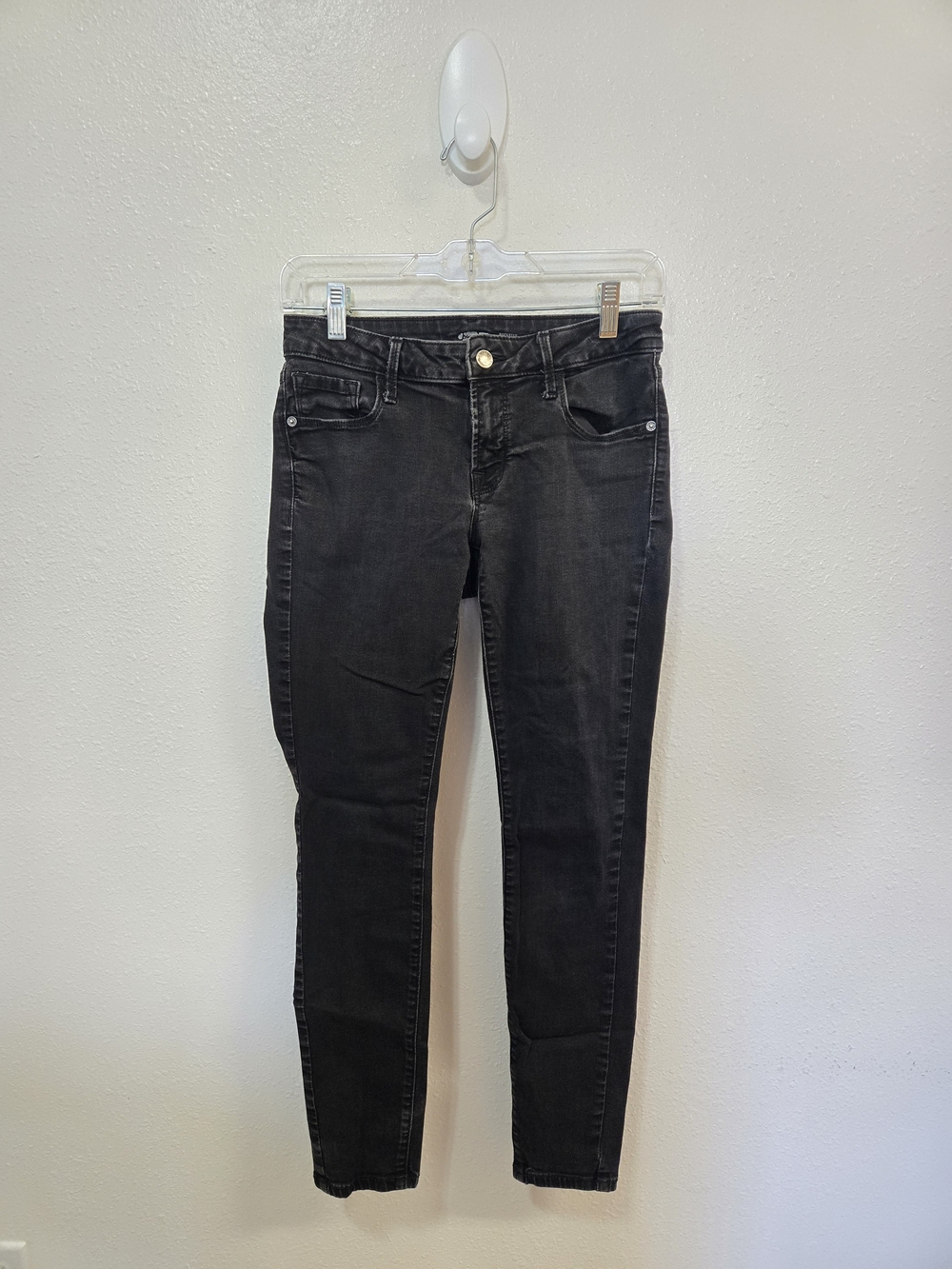 Old Navy Women's Rockstar Super Skinny Low Rise Jeans - Washed Black